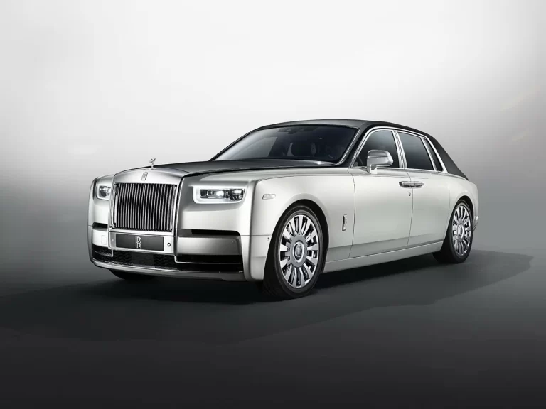 Какие бывают модели Rolls-Royce?