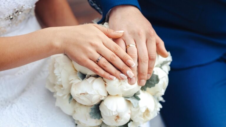 В Москве рассказали о росте популярности выездных площадок у молодоженов