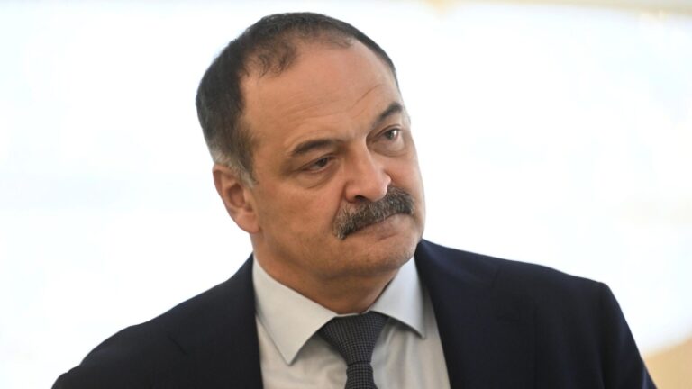 Меликов осудил псевдоэкспертов, отождествляющих дагестанцев с экстремистами