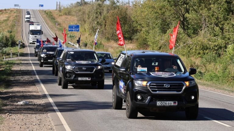 Автопробег от Донецка до Саур-Могилы прошел в ДНР