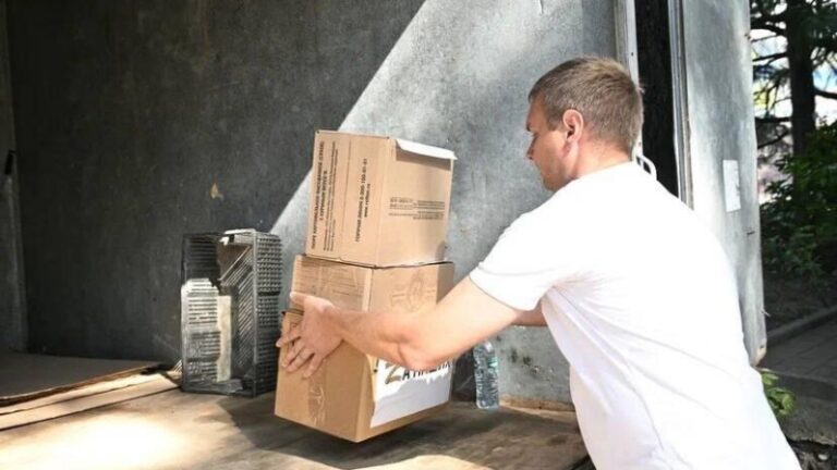 Из Сочи в зону спецоперации отправили около 700 килограммов гумпомощи