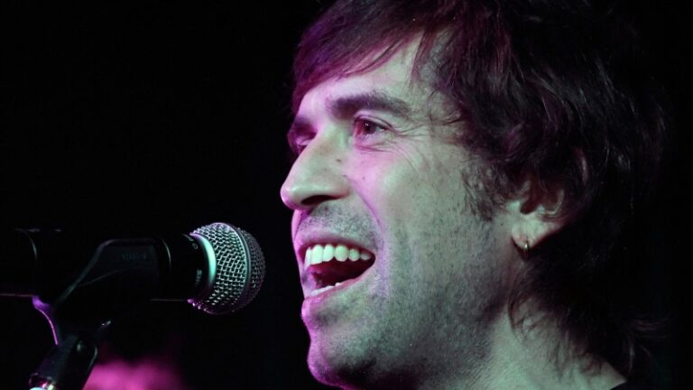 Лидер группы «Ногу свело» Покровский не смог оспорить статус иноагента