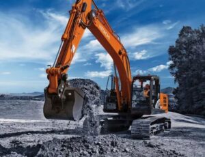 На что обратить внимание при аренде экскаватора с ковшом