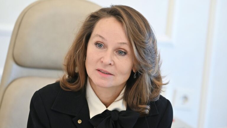 Россиянам рассказали, как выбрать хорошего пластического хирурга