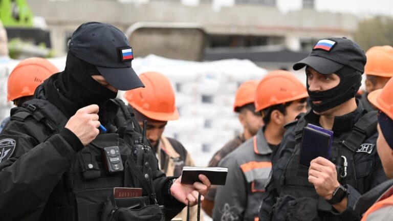 В Чувашии планируют запретить работу мигрантам в определенных сферах