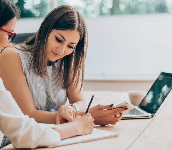 Онлайн-курс по коучингу: профессиональное развитие и психологическая поддержка