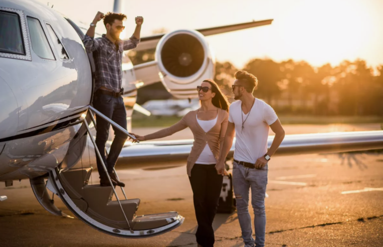 Путешествия на самолёте: экскурсии по Подмосковью и Золотому кольцу России