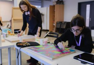 Мастерство дизайна: как школа помогает раскрыть творческий потенциал